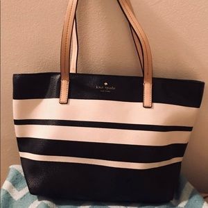 Late spade ♠️ tote